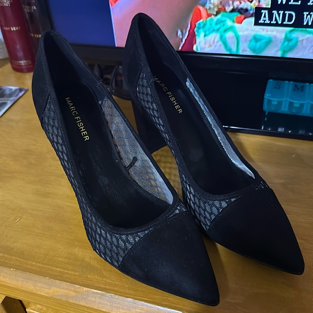 Marc Fisher heels. Size 8 1/2